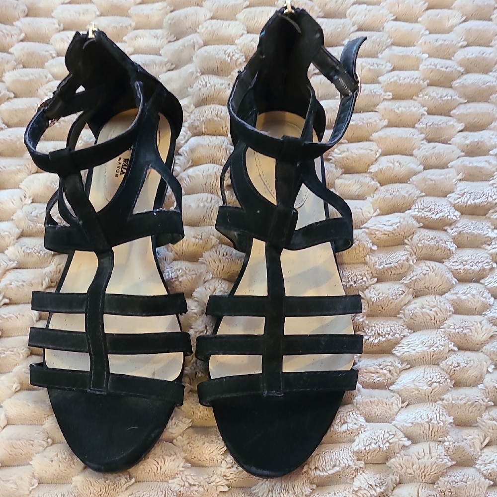 Avon Black Gladiator Sandals with Elegant Straps